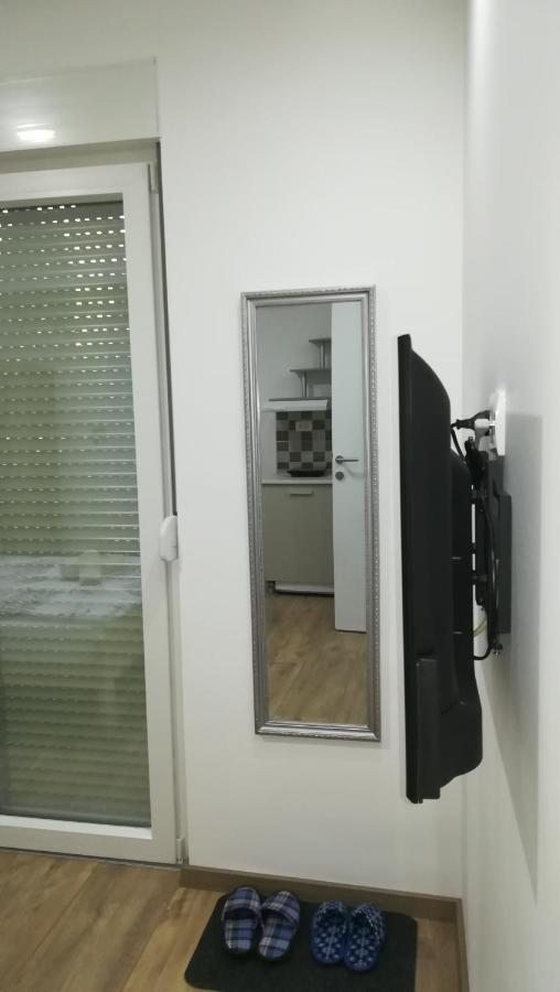 M4U Apartments Nis Exterior photo