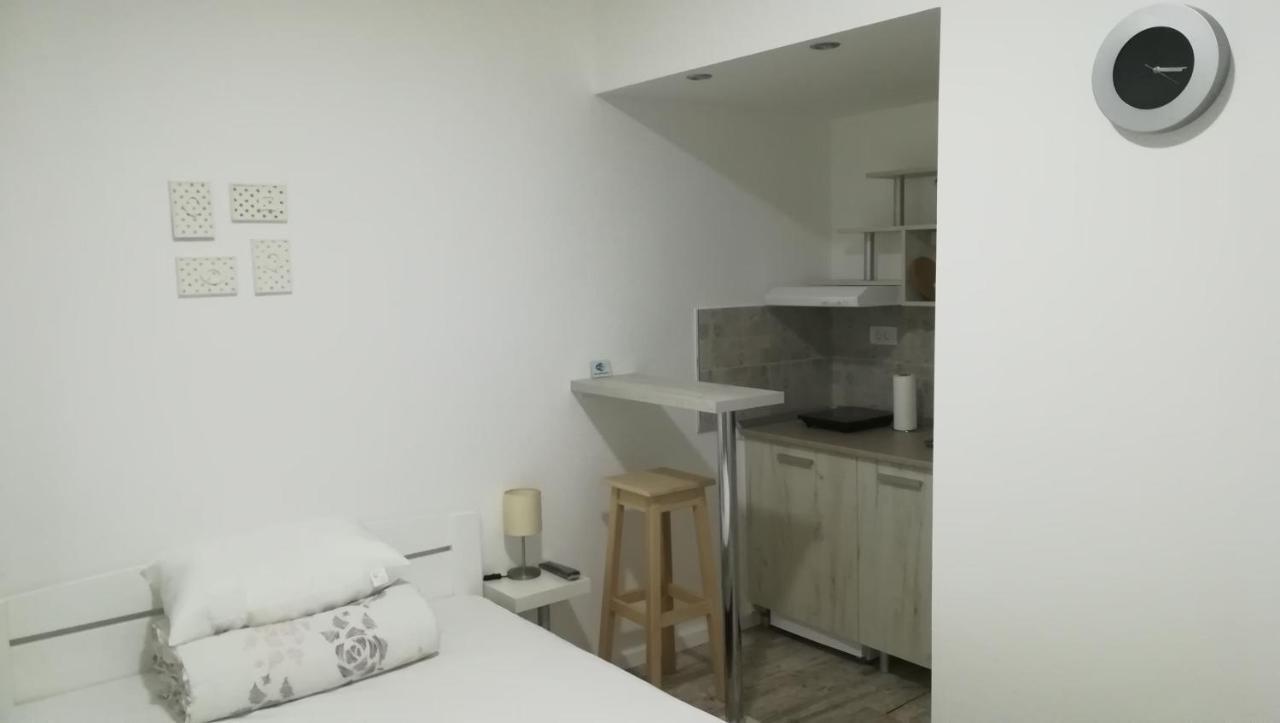 M4U Apartments Nis Exterior photo